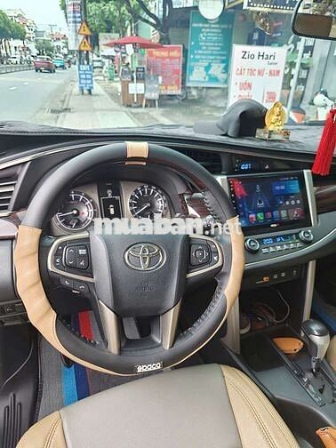 Toyota Innova Venturer 2018 Số tự động Đen