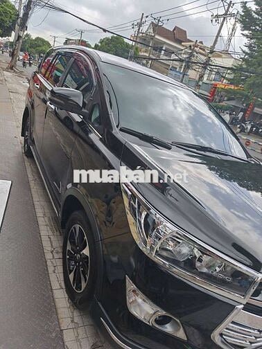 Toyota Innova Venturer 2018 Số tự động Đen