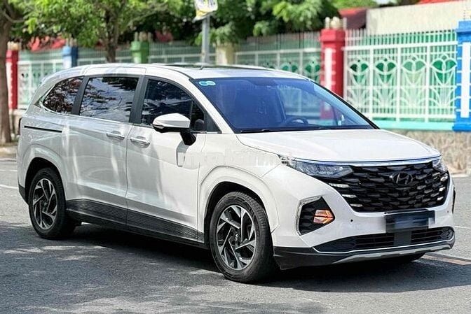 Hyundai Custin 2024 bản đặt biệt 1.5Turbo 34.000km