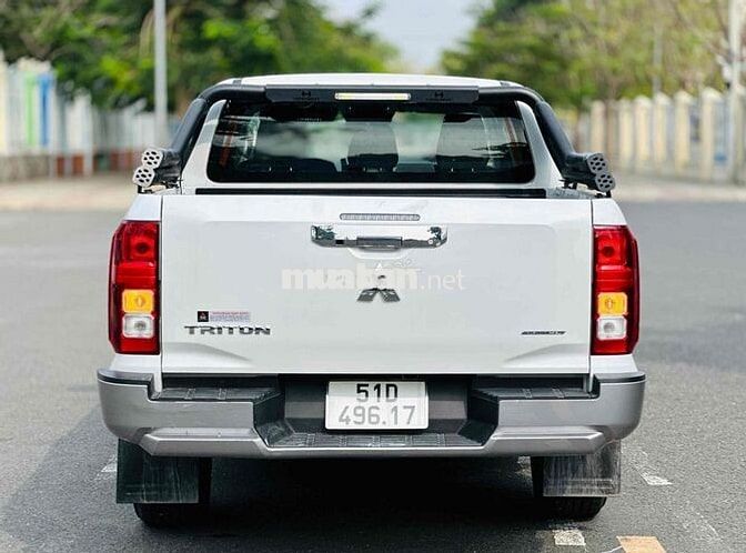 Bán tải Mitsubishi Triton 2024 12.000km xe zin