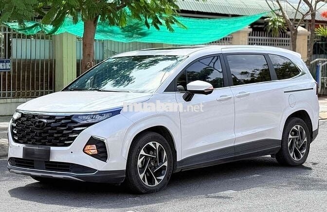 Hyundai Custin 2024 bản đặt biệt 1.5Turbo 34.000km