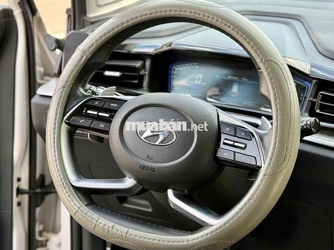 Hyundai Custin 2024 bản đặt biệt 1.5Turbo 34.000km