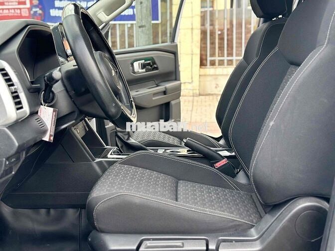 Bán tải Mitsubishi Triton 2024 12.000km xe zin