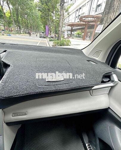 Toyota Veloz Cross 1.5 CVT 2024 Bạc 7 chỗ như mới