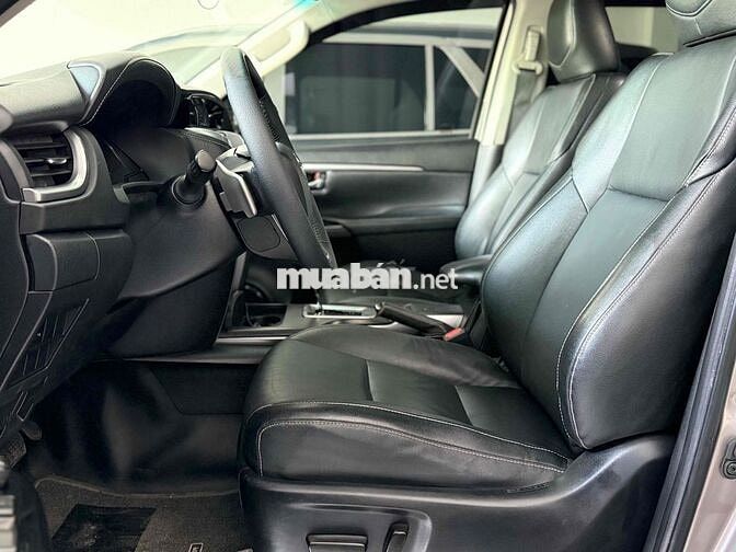 Toyota Fortuner 2021 2.4G AT máy dầu số tự động