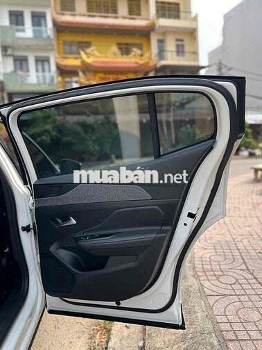 Peugeot 408 Allure 2024 Trắng