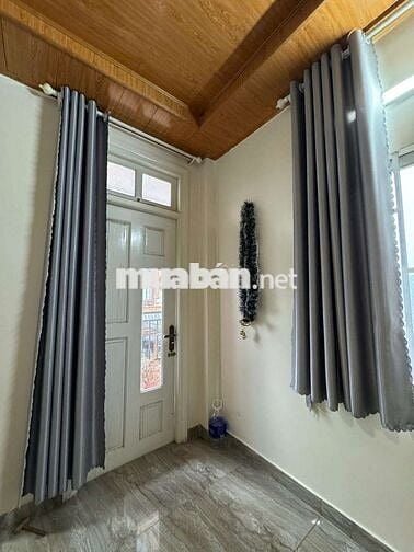 NHÀ PHỐ 3 TẦNG SỔ RIÊNG 4x13 ĐƯỜNG TRIỆU VIỆT VƯƠNG ĐÀ LẠT 5.5 TỶ