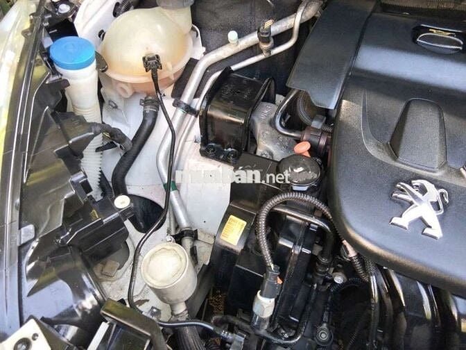 Peugeot 408 Trắng Tự động