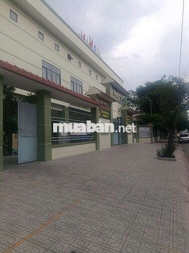 BÁN GẤP NHÀ HOÀ BÌNH ,HEM THÔNG XE HƠI,DTSD 60M2 KHU AN NINH ,DÂN TRÍ