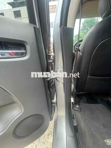 Mitsubishi Attrage Full Star Top Tự động Xám