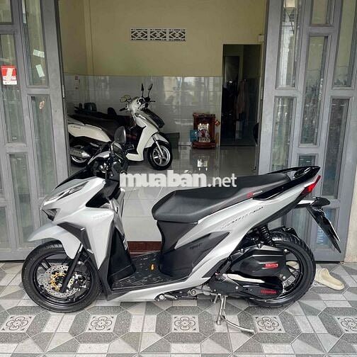 Vario 150/2020 Xám Bạc, đầu chưa mở, 18k, 9 chủ