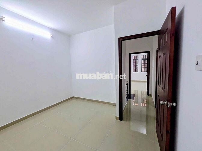cho thuê nhà mới Hxh trống p11
