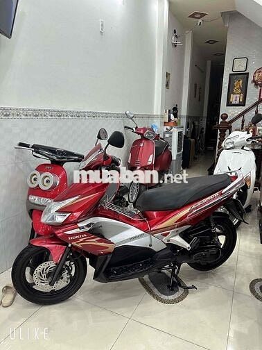 Honda Air Blade FI ( ĐỜI 2011 ) BS: 65 Cần Thơ