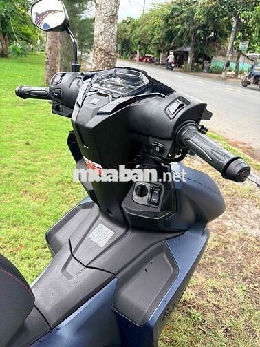 Honda AB 125 2026 Xám 400km
