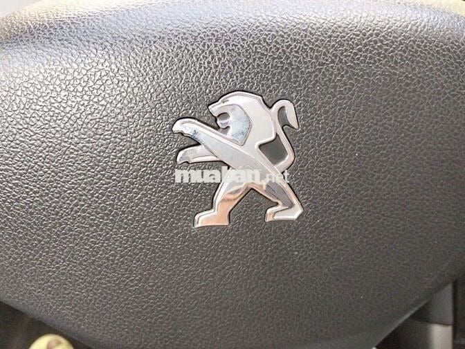 Peugeot 408 Trắng Tự động