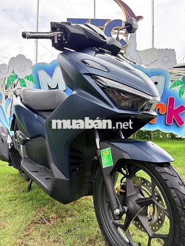 Honda AB 125 2026 Xám 400km