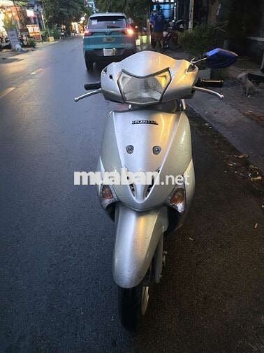 Honda Lead fi