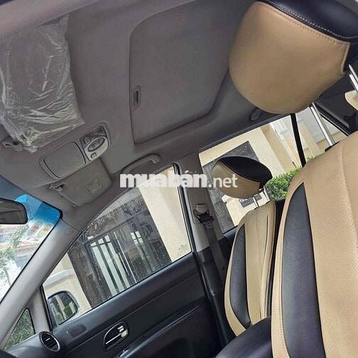 Kia Carens 2014 S SX 2.0 MT - 135000 km