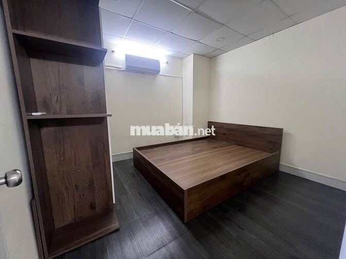 THANG MÁY 2 PHÒNG NGỦ, 1 PHÒNG KHÁCH ngay Sân Bay Tân Sơn Nhất GaT1