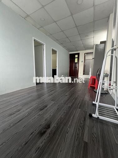 THANG MÁY 2 PHÒNG NGỦ, 1 PHÒNG KHÁCH ngay Sân Bay Tân Sơn Nhất GaT1