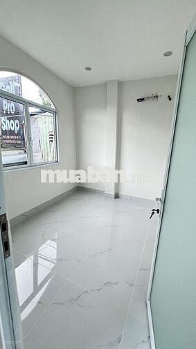 Cho thuê nhà mặt tiền Nguyễn Hữu Cảnh - vị trí đẹp, kinh doanh sầm uất