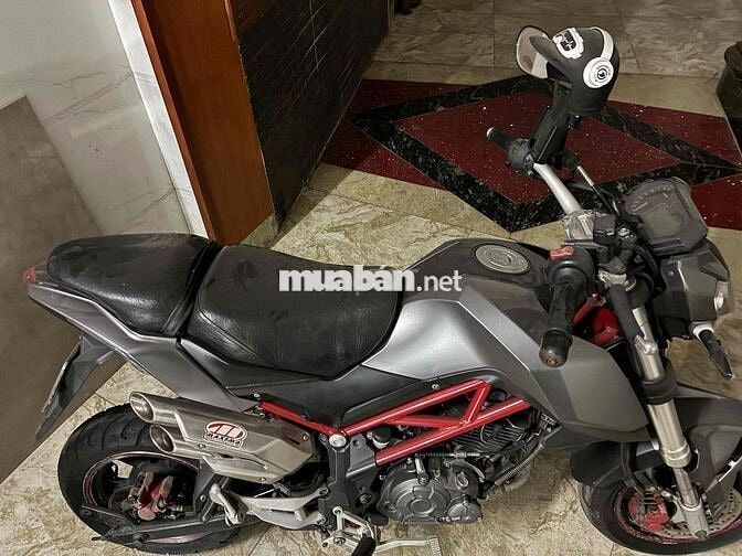 Benelli TNT 125 125cc Xám Nhập khẩu