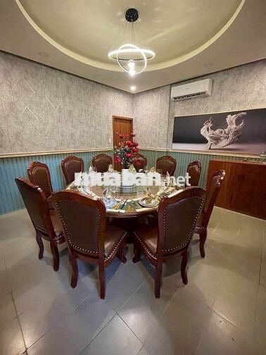 [KO CẦN KN, BAO ĂN Ở] NHÂN VIÊN PHỤC VỤ NỮ TP.HCM