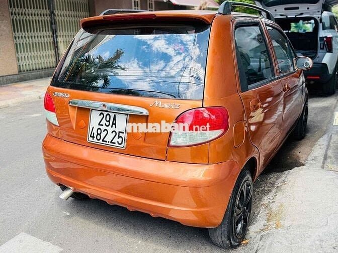 Daewoo Matiz 4 chỗ màu Cam