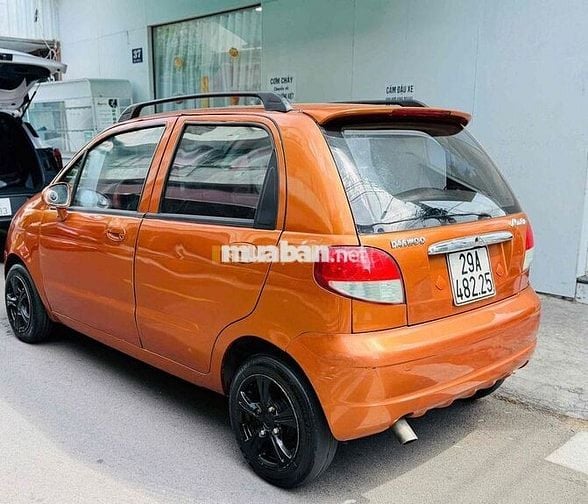 Daewoo Matiz 4 chỗ màu Cam
