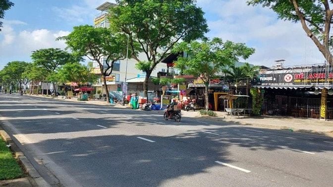 Bán đất thổ cư, gần 300m2, SHR, giá 14,8 tỷ. gần đường Trường Chinh