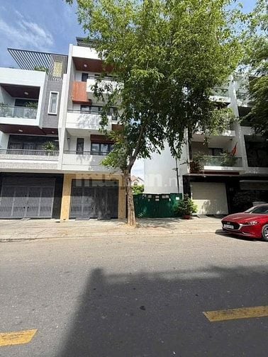 Bán đất thổ cư, gần 300m2, SHR, giá 14,8 tỷ. gần đường Trường Chinh