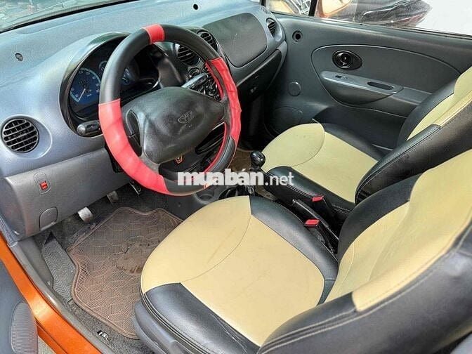 Daewoo Matiz 4 chỗ màu Cam