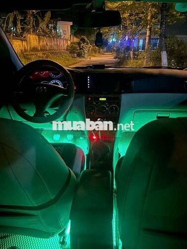Toyota Corolla Altis Trắng 5 chỗ Sàn
