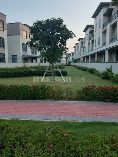 Chính chủ bán nhanh nhà phố small dự án Swan Park vị trí đẹp, giá tốt