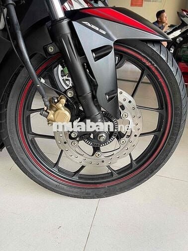 winer x . thắng abs . máy zin im . áo đẹp