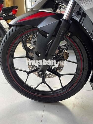 winer x . thắng abs . máy zin im . áo đẹp