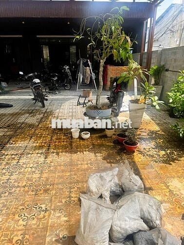Nhà mặt tiền Tam Bình 550m² sân rộng phù hợp đa ngành kinh doanh