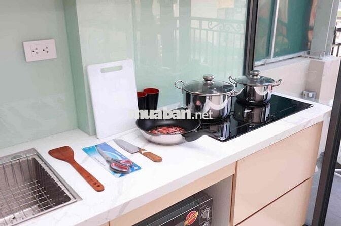 CĂN HỘ 1PN BAN CÔNG, GẦN SÂN BAY - CV. GIA ĐỊNH - CV HOÀNG VĂN THỤ,...