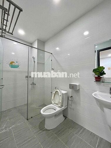 CĂN HỘ 1PN BAN CÔNG, GẦN SÂN BAY - CV. GIA ĐỊNH - CV HOÀNG VĂN THỤ,...