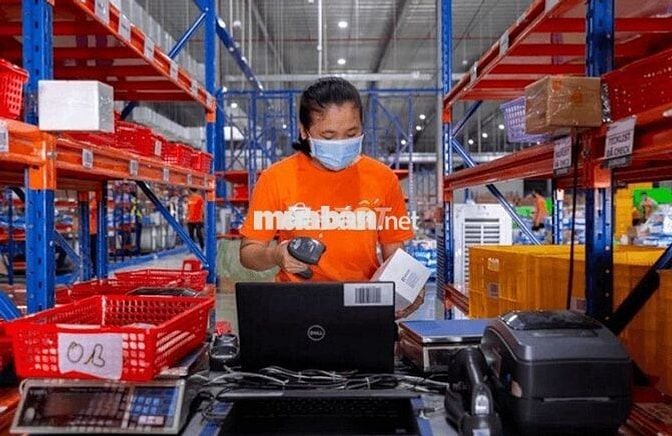  KCN YÊN PHONG BẮC NINH ĐÓNG GÓI SOẠN HÀNG SHOPEE