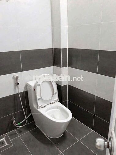 Nhà mới góc 2 mặt hẻm ₫16 hbc 12tr/tháng ngang 6m