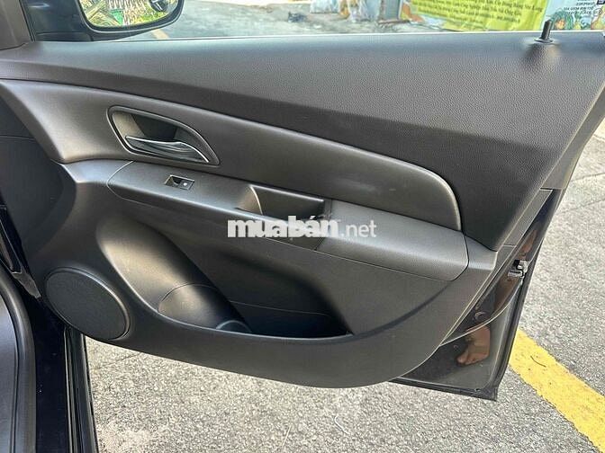Chevrolet Cruze LT 2018 Đen 47.000km
