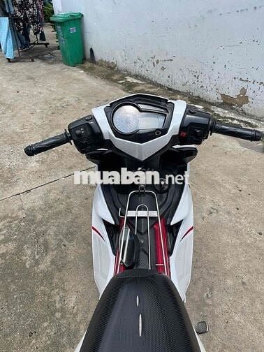 Yamaha Exciter 2016 Trắng đỏ