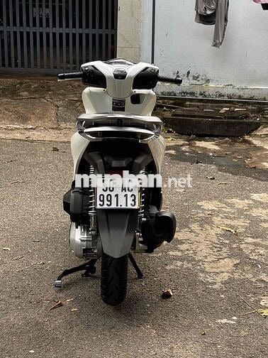 Honda SH 125i 2025 Trắng đen bstp 9 chủ