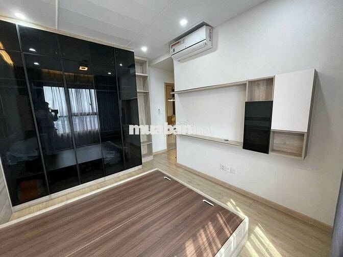 Căn hộ bề thế nhất Emerald Duplex 3pn-3wc 127m2 full nt cao cấp ở liền