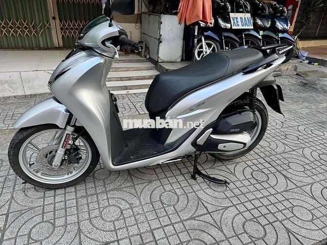 ❇️❇️ SH 125 ABS 2020 ngay chủ bao tên ra bsố mới