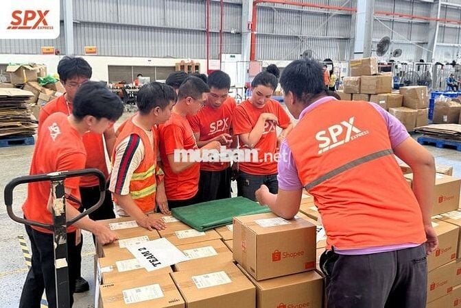  KCN YÊN PHONG BẮC NINH ĐÓNG GÓI SOẠN HÀNG SHOPEE