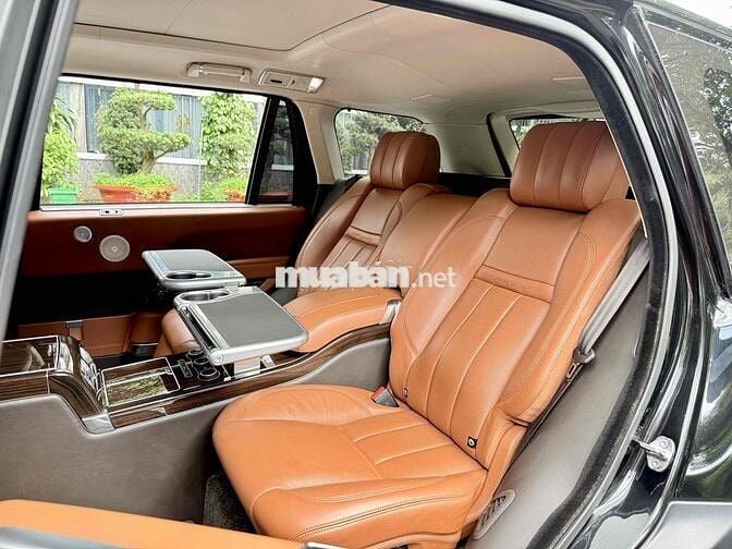 Range Rover SVAutobiography