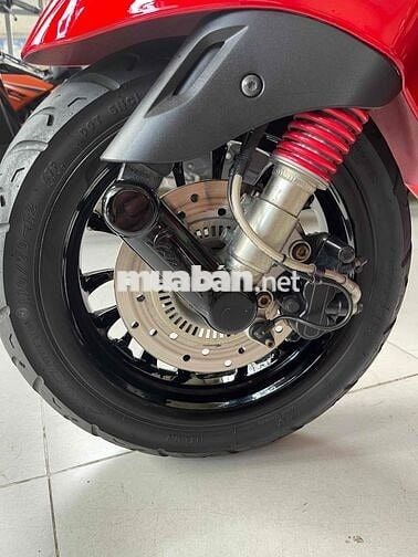Piaggio Vespa 2019 iGet Đỏ Chery . máy zin im