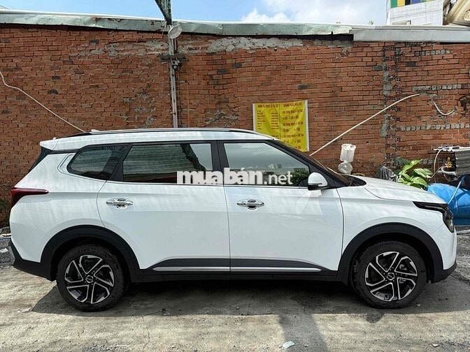 Kia Carens 2024 Trắng 19.000 km